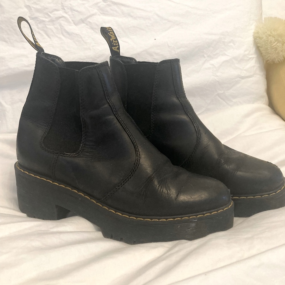 Doc. Martens Rometty women’s size 9 Dr. Martens